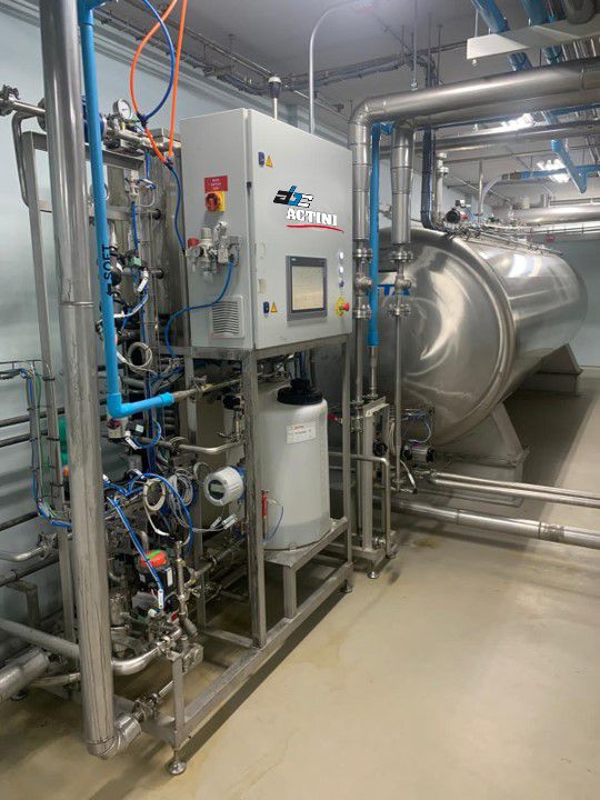 ULTIMATE 1000 biowaste decontamination system